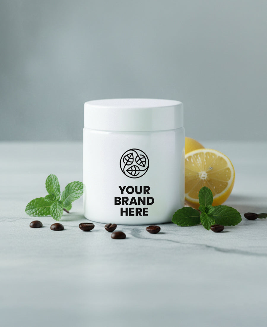 Vėsinantis ir stangrinantis kūno kremas su kofeinu, mėtomis ir citrina – 200 ml.